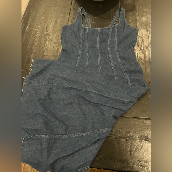 REFORMATION Amory Denim Midi Dress - Picture 5 of 6